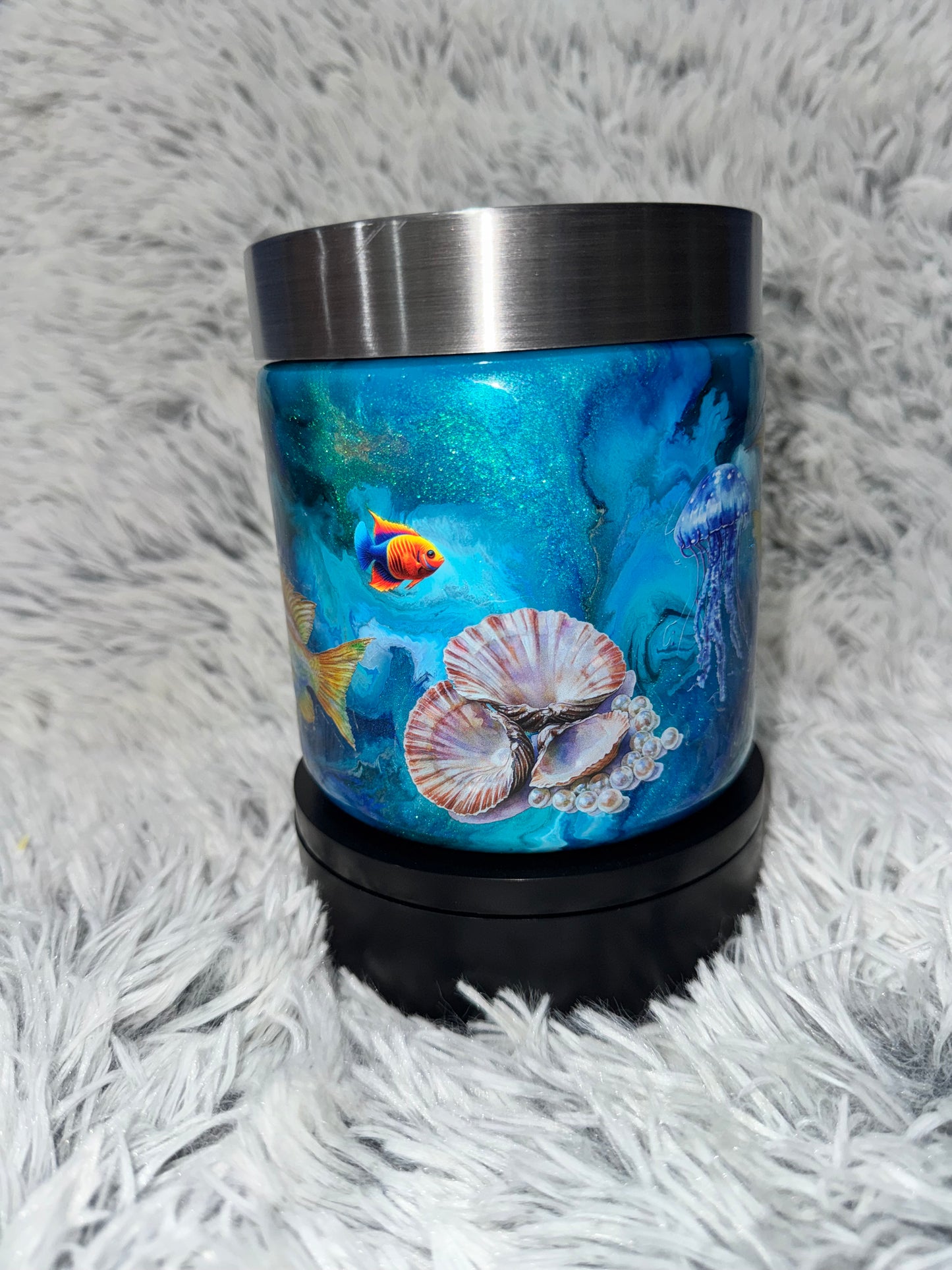 Glass jar